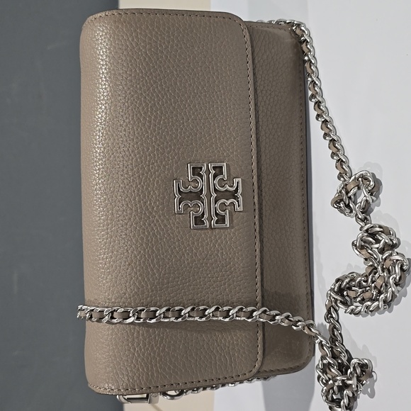 Tory Burch Handbags - Tory Burch Crossbody Bag